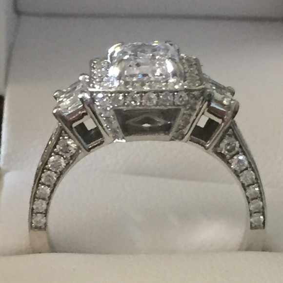 Meet your Posher, Bliss Jewelry - Picture 4 of 16