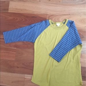 LuLaRoe randy tee