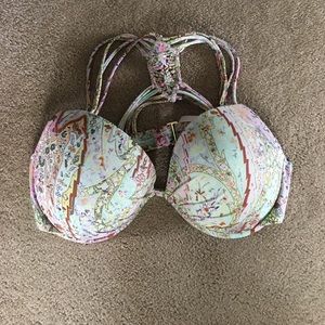 VS Push Up bikini top