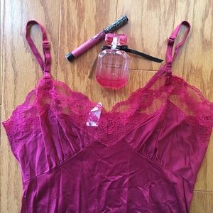 1970s AJ Bari vintage dress slip