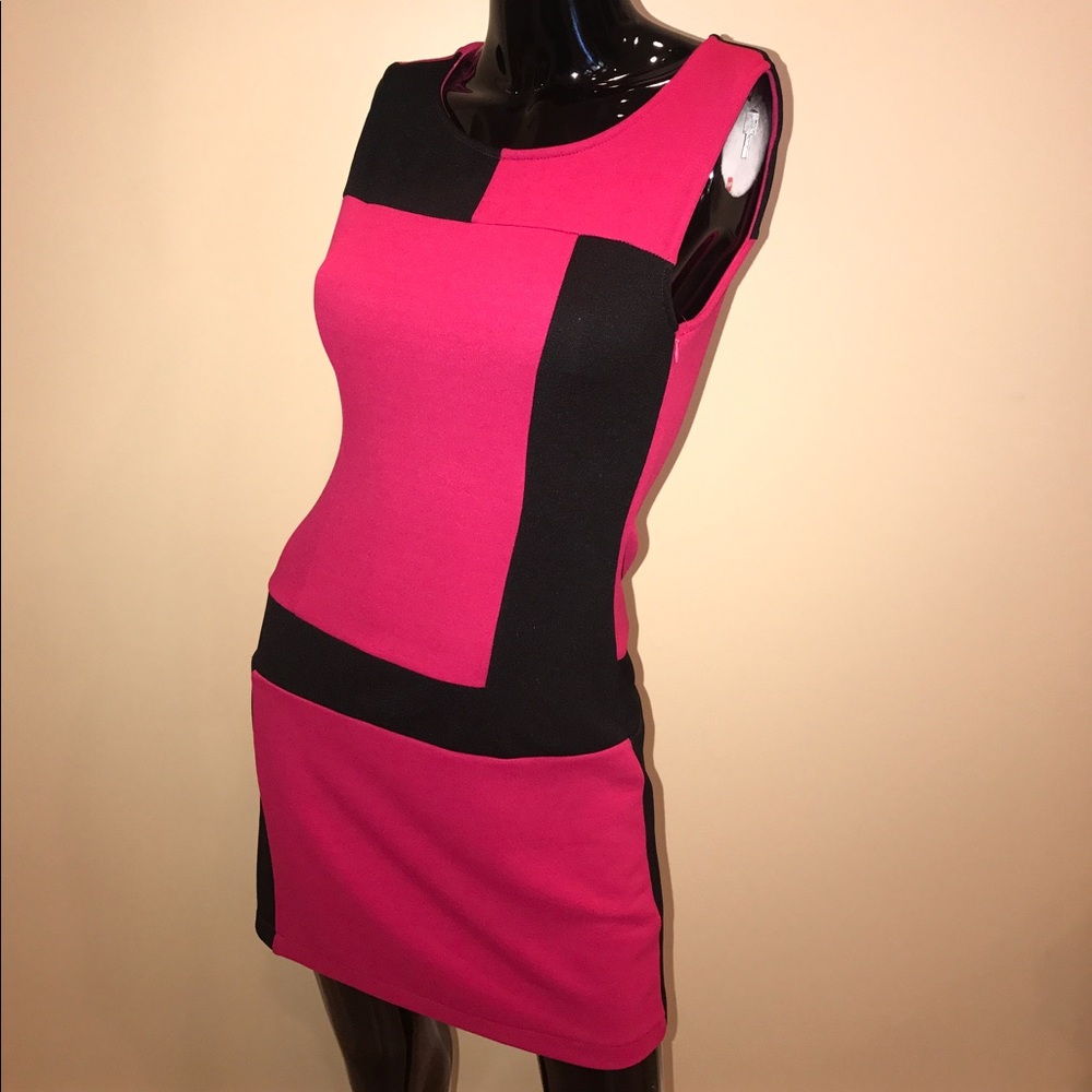 Pink color block bodycon dress