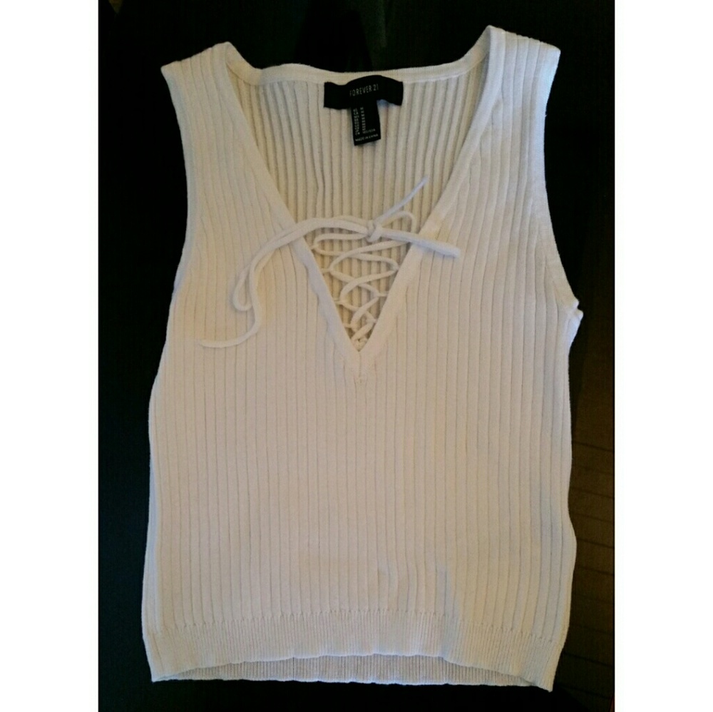 Forever 21 White top