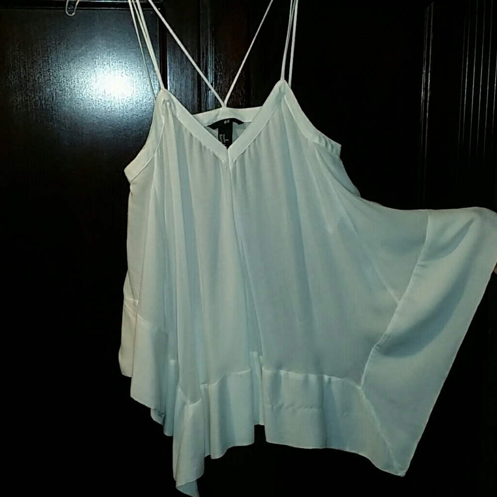 🔅3/$15🔅 H&M beautiful white blouse