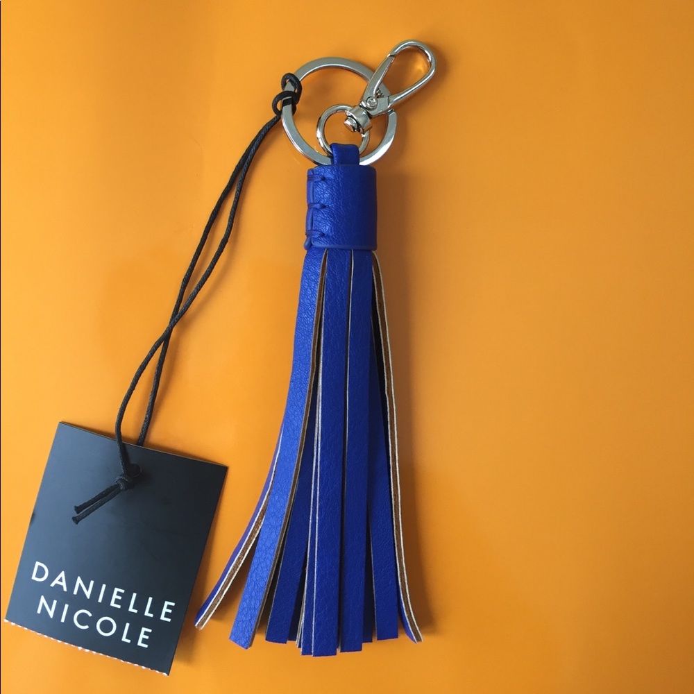 Danielle Nicole tassel keychain!