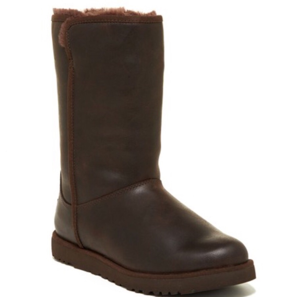 UGG Authentic Michelle Leather Stout Boots ❄️ - Picture 2 of 7
