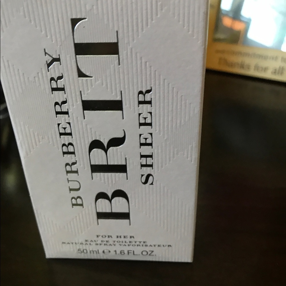 Burberry Brit Sheer Perfume