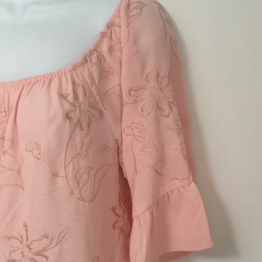 Blouse - Picture 2 of 4