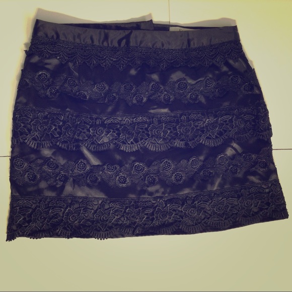 NWOT forever 21 girls mini above knee silk skirt - Picture 1 of 4