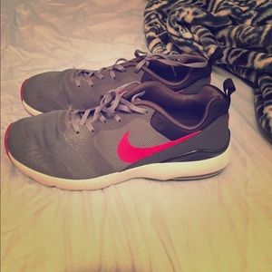 Nike air max shoes