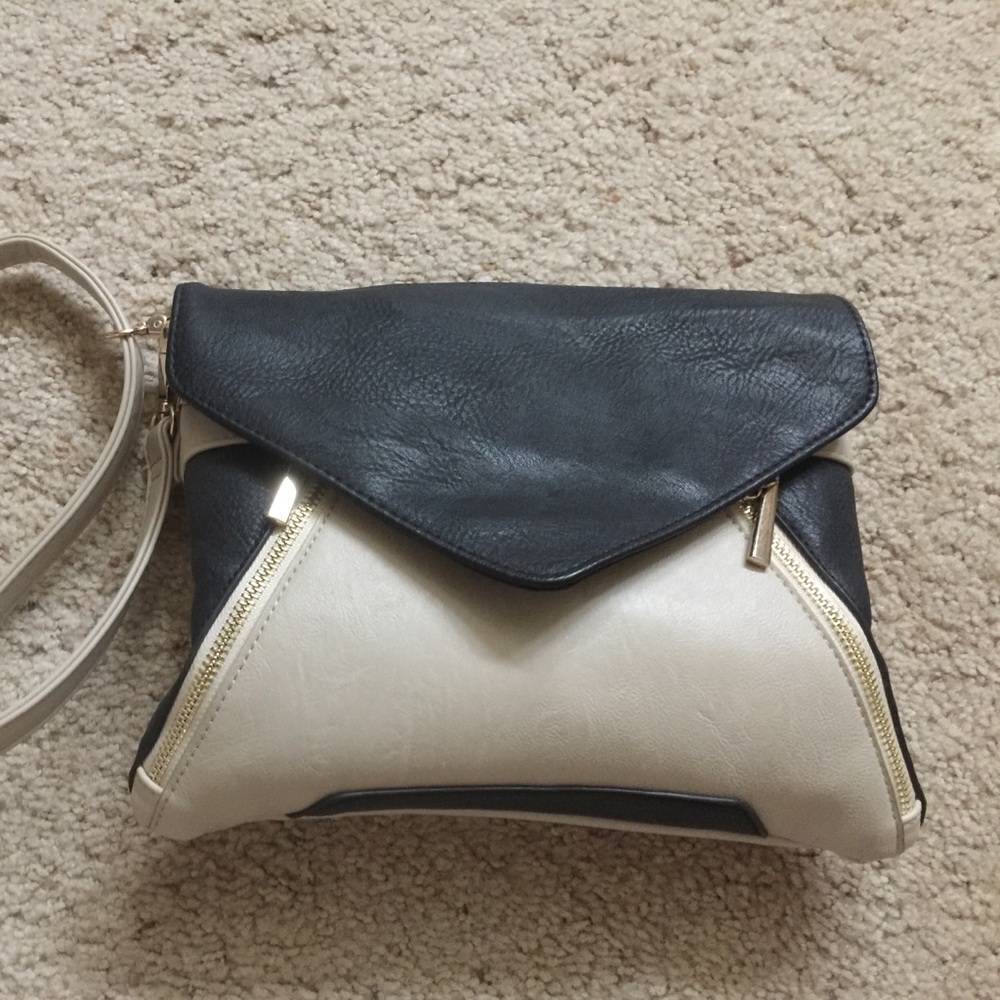 Gorgeous leather purse