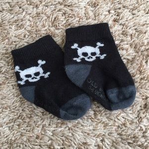 0-6 month skull socks