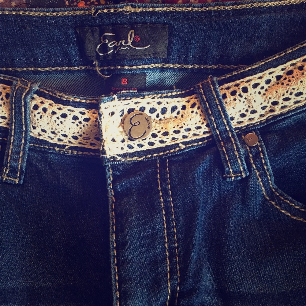 Earl brand Jean shorts, lace trim