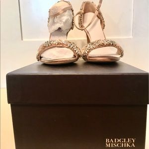 Badgley Mischka Tampa heel
