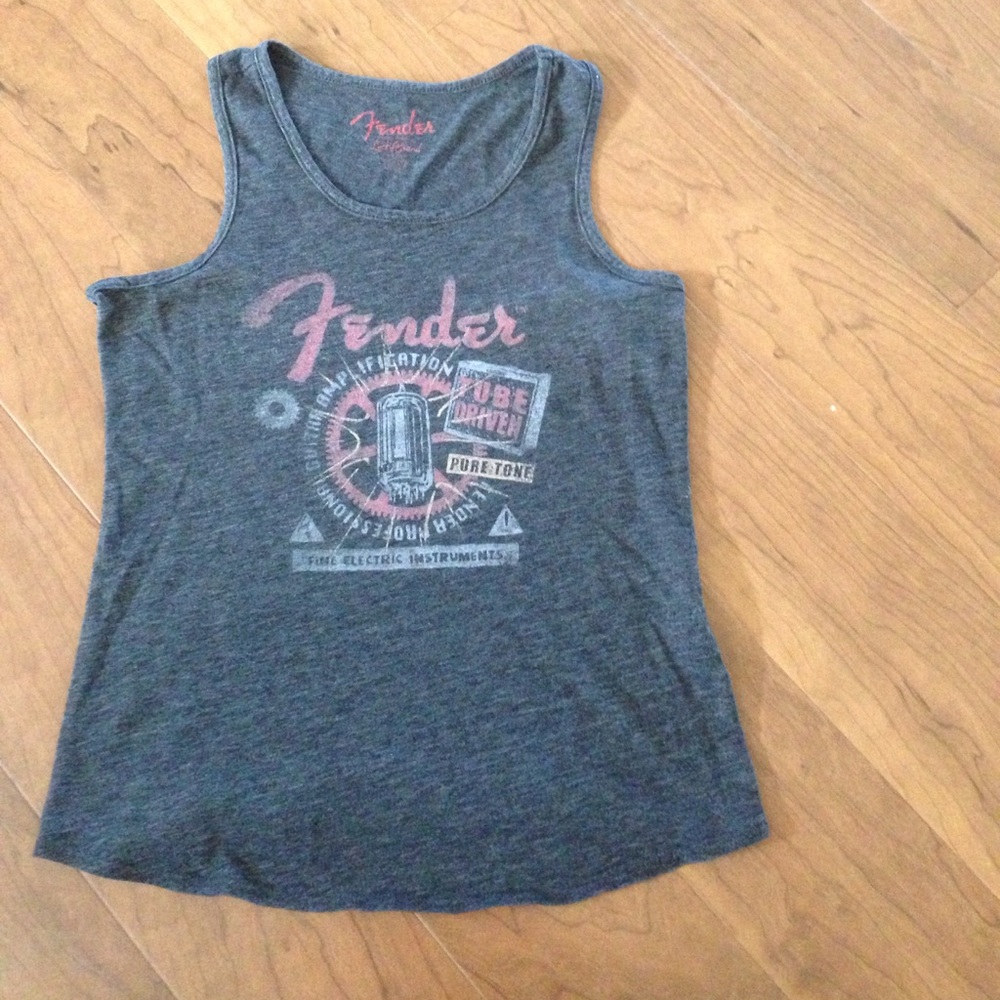 I am selling a tank top style shirt