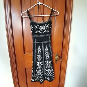 Black/Ivory Spaghetti Strap Dress