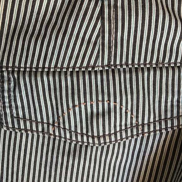 Pin stripe jeans - Picture 4 of 6