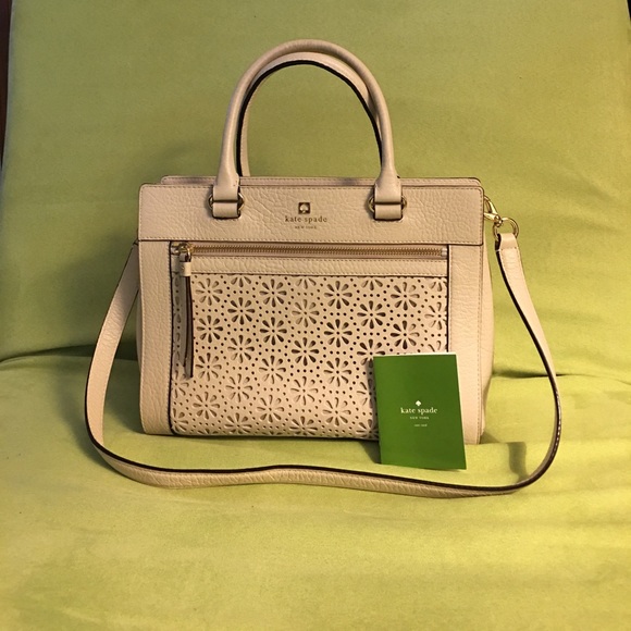 kate spade Handbags - Cream Kate Spade Purse