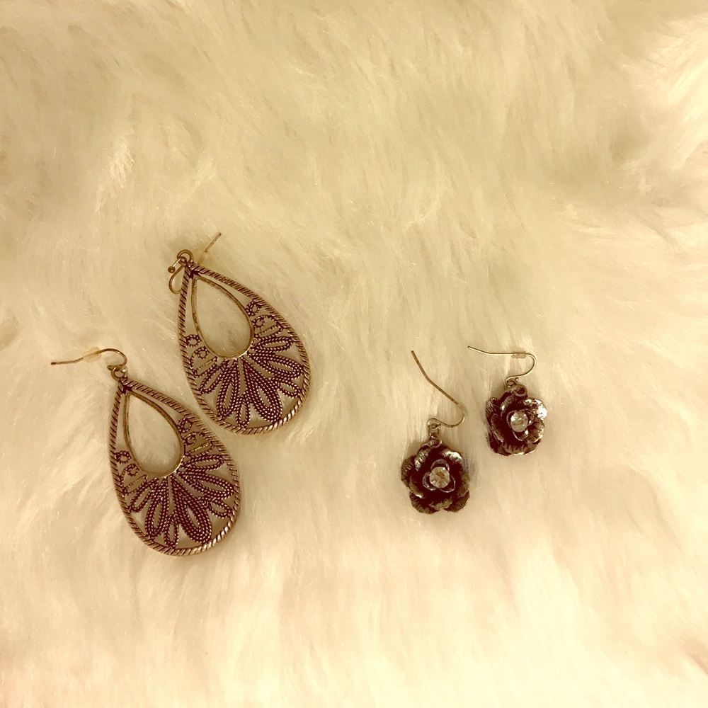 Gunmetal Dangle Earrings