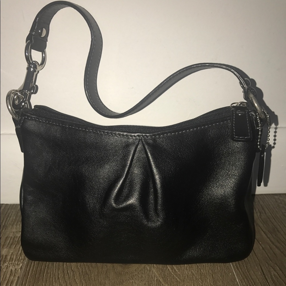 💥PRICE DECREASE 💥Coach mini bag