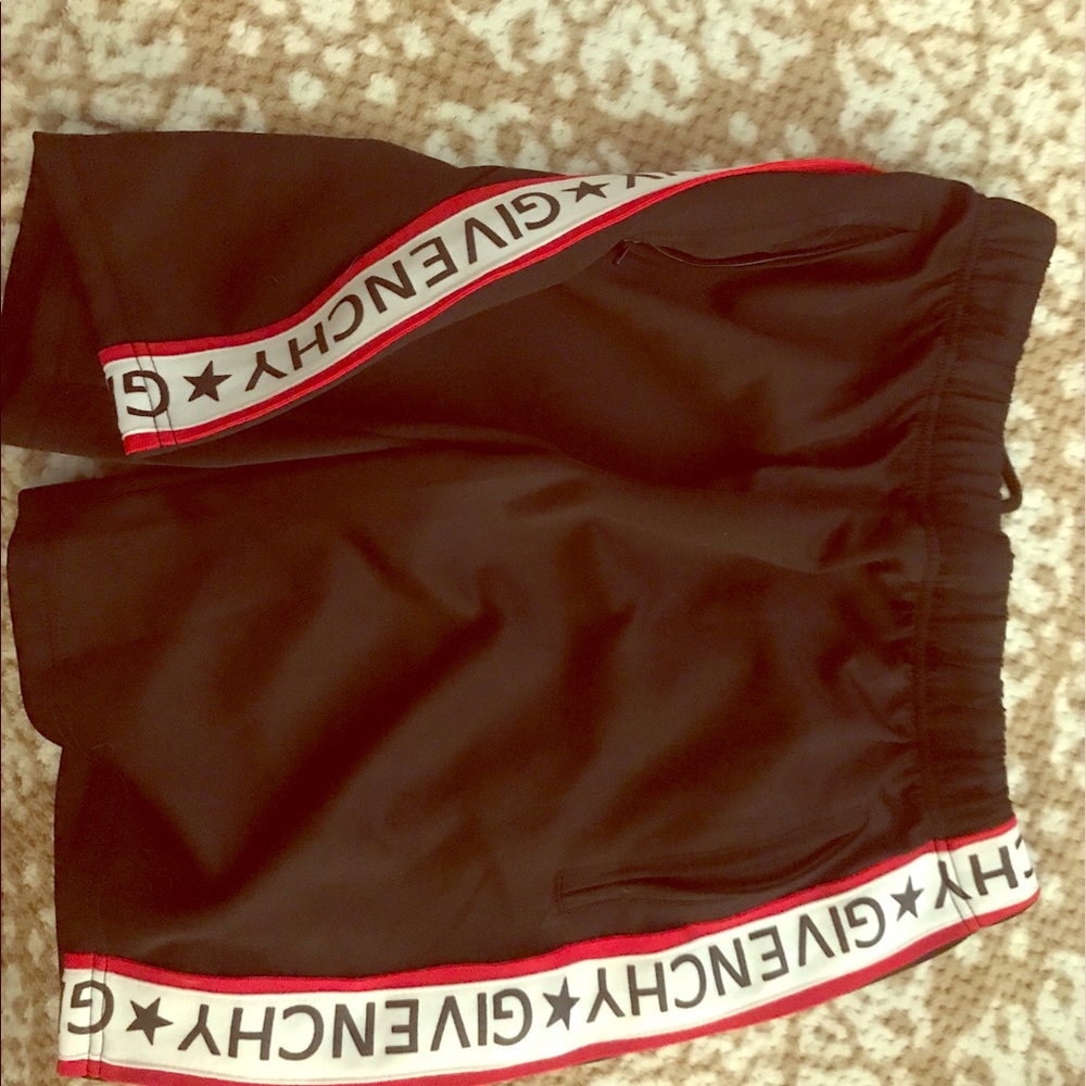 Present that doesn't fit