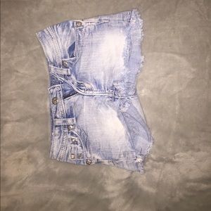 miss me light colored jean shorts