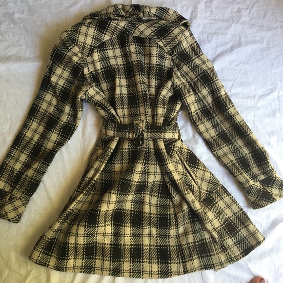 Macy's Plaid Coat - Picture 6 of 6