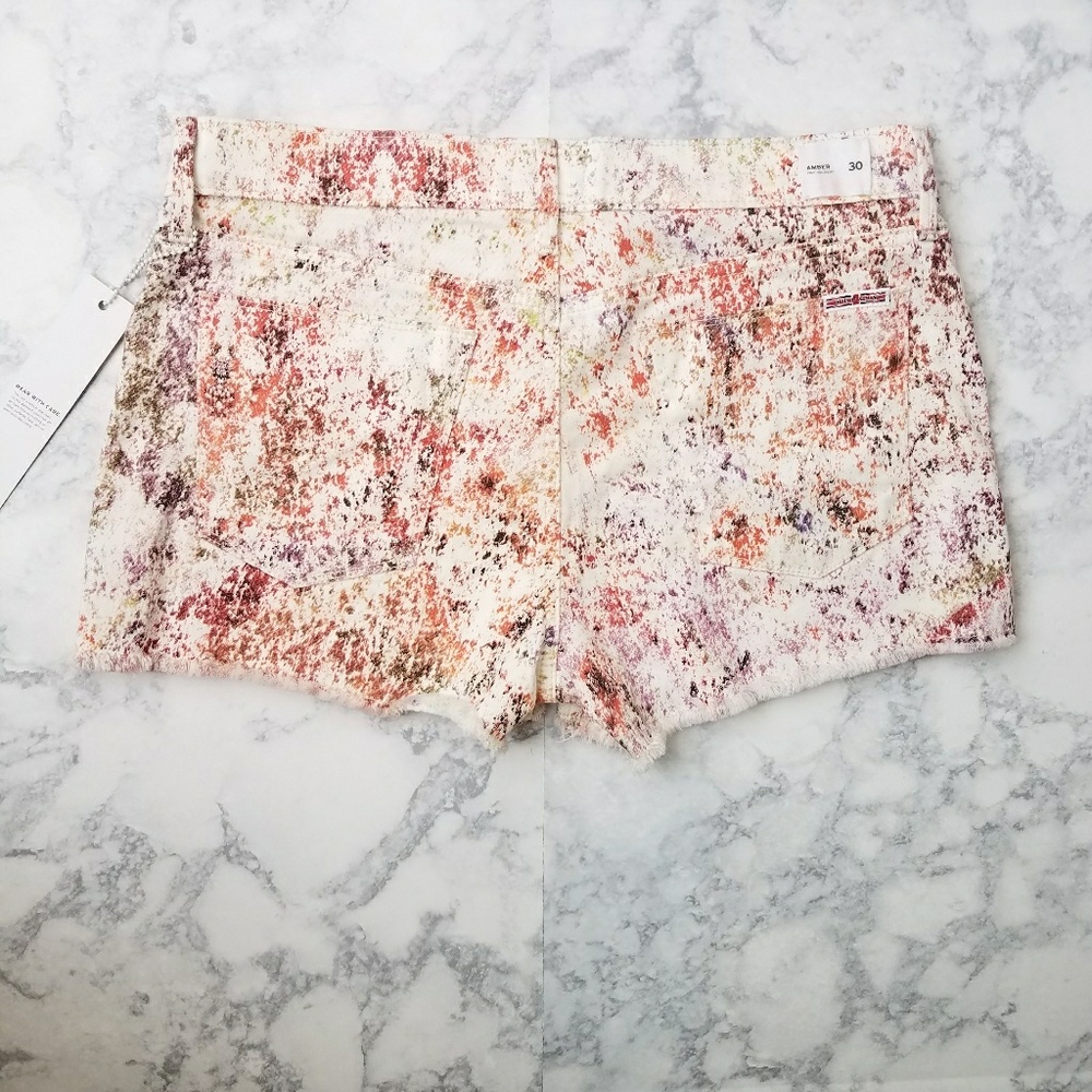X SOLD X NWT Hudson Amber Frey Hem Shorts - Picture 5 of 7