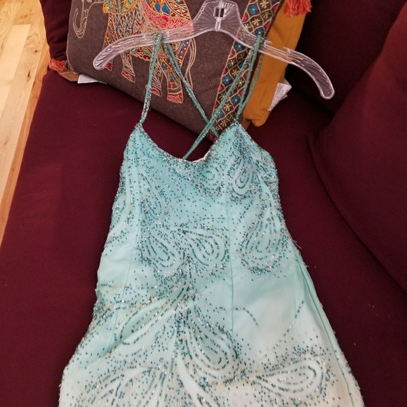 Fancy Cache Prom Dress - Picture 5 of 6