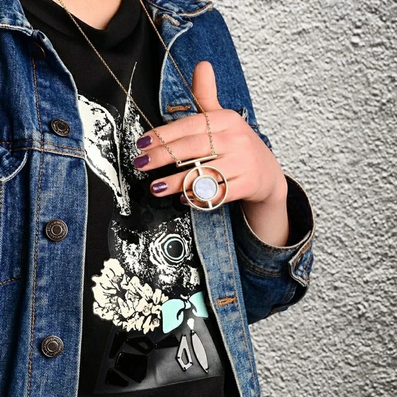 Blue Marbled Vintage Style necklace - Picture 4 of 6