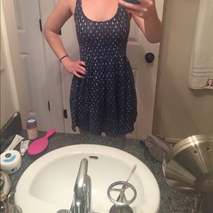 Dress with cute back