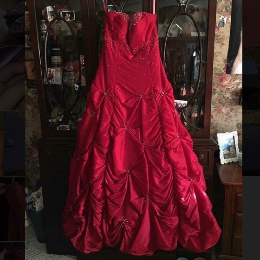 red maggie sottero dress Strapless Gown Maggie Sottero Red Wedding Dress Maggie Sottero "Scarlet" Bridal Gown 22MW971