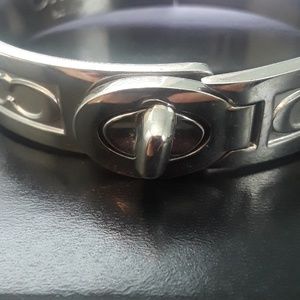 Coach hinged bangle