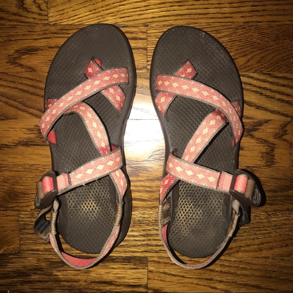 Women's Chacos Size 9
