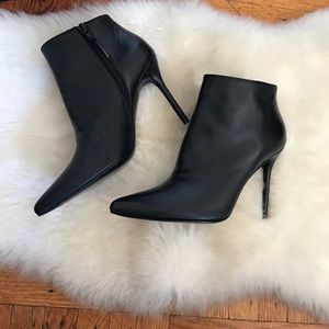 New Stuart Weitzman "hi times" booty in Nappa