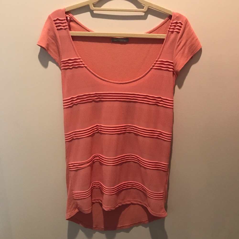 Short Sleeved, Ruffled Top - Picture 2 of 3