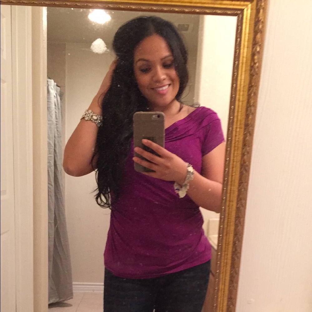 White House Black Market Berry Top