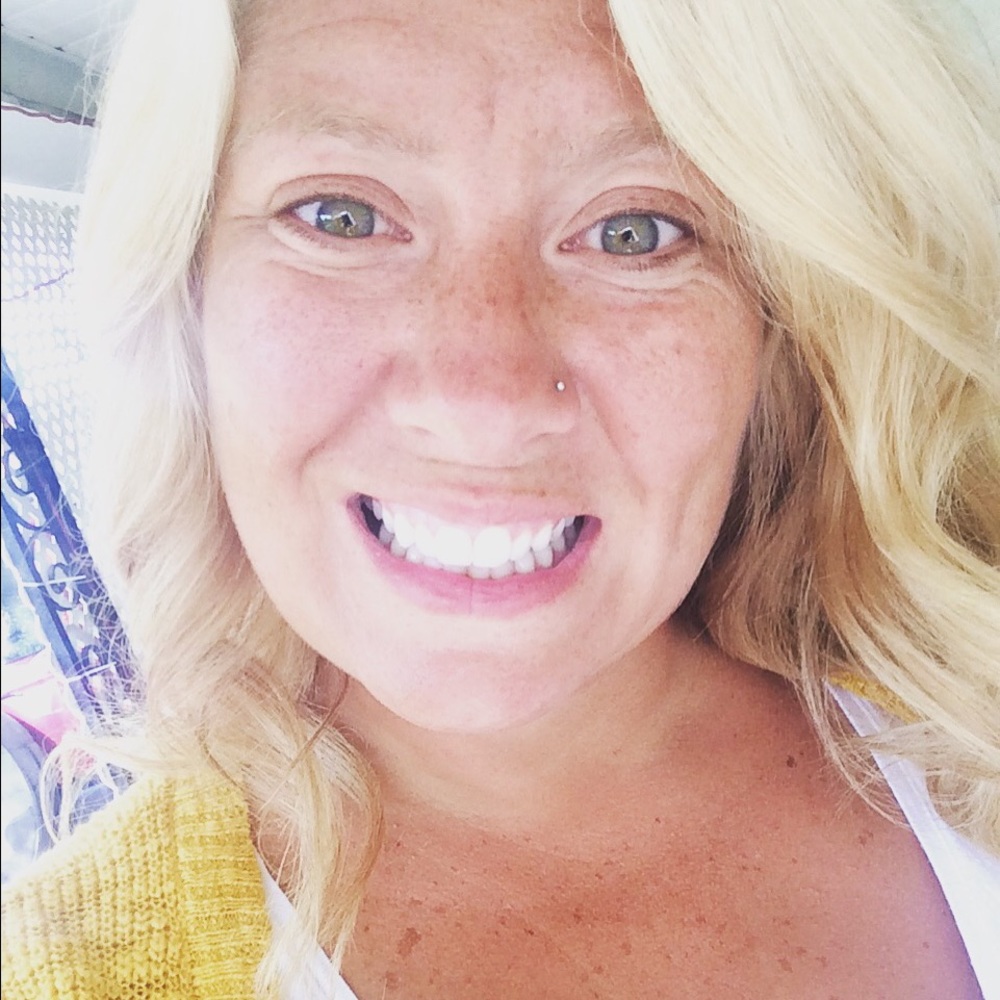 Meet your Posher, Kiki