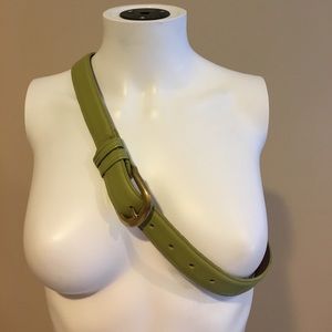 Lime green coach belt in great condition size M