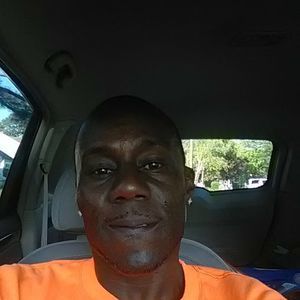 Meet your Posher, Gregory