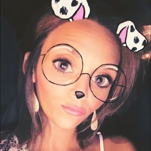 Meet your Posher, Courteney