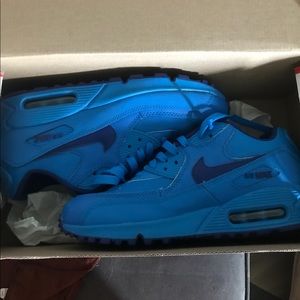Hyper Blue Air Max 90's
