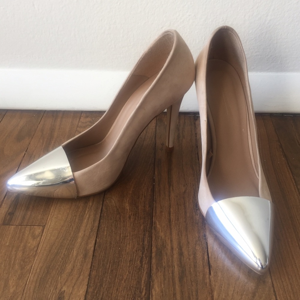 Zara Basic Nude high heels size 8.5 US