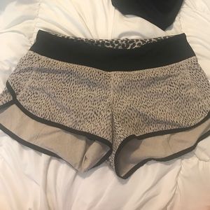 Lulu lemon running shorts