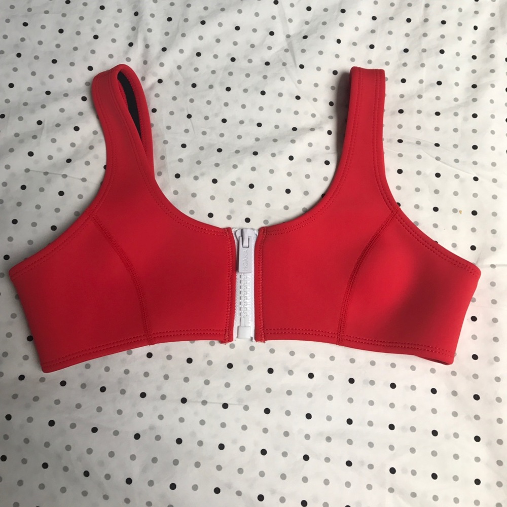Red hoaka zipper top