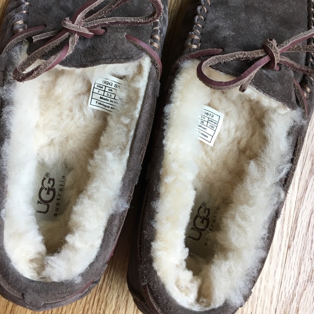 UGG Moccasins - Picture 2 of 4