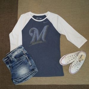 Milwaukee Brewers