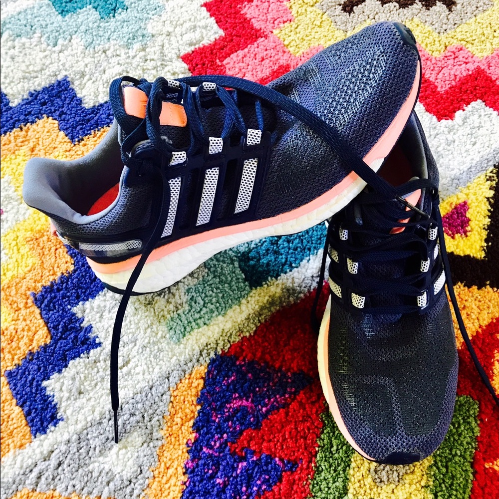 Weekend Sale! Adidas Energy Boost ⭐️