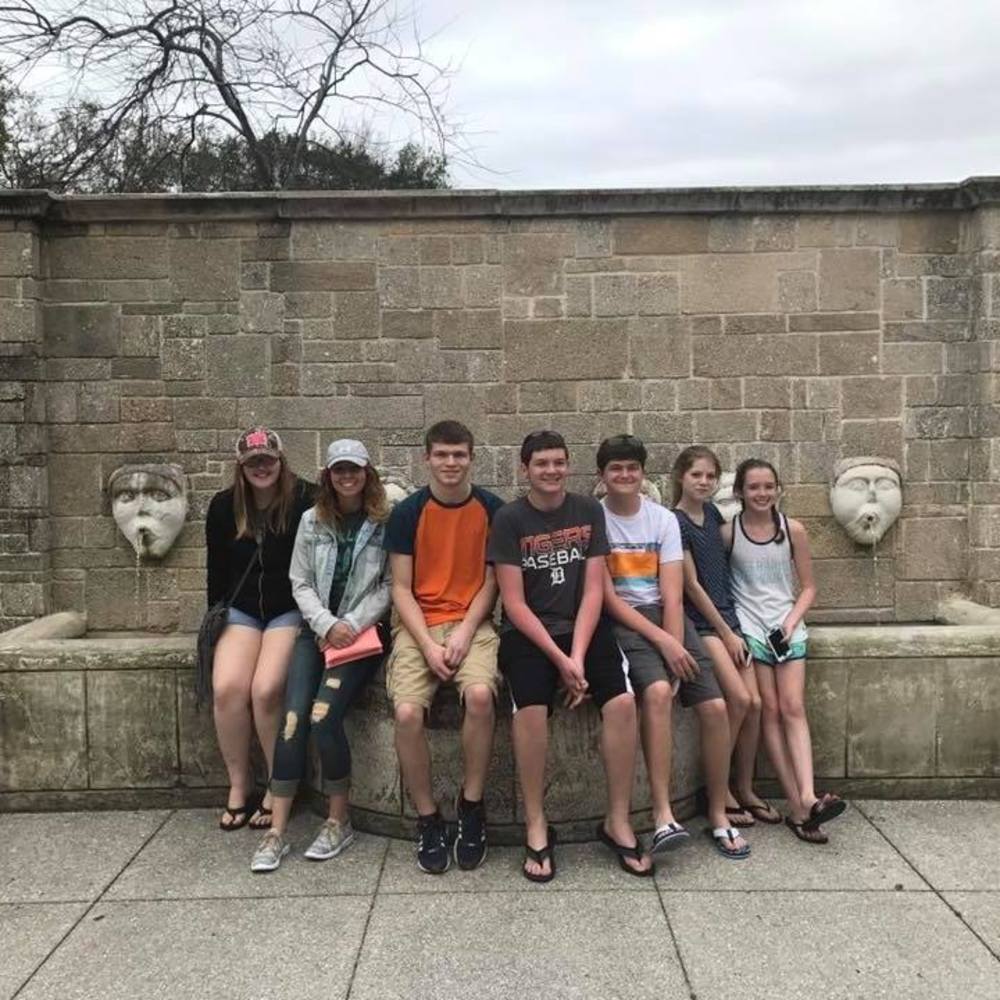 Meet your Posher, Katelyn