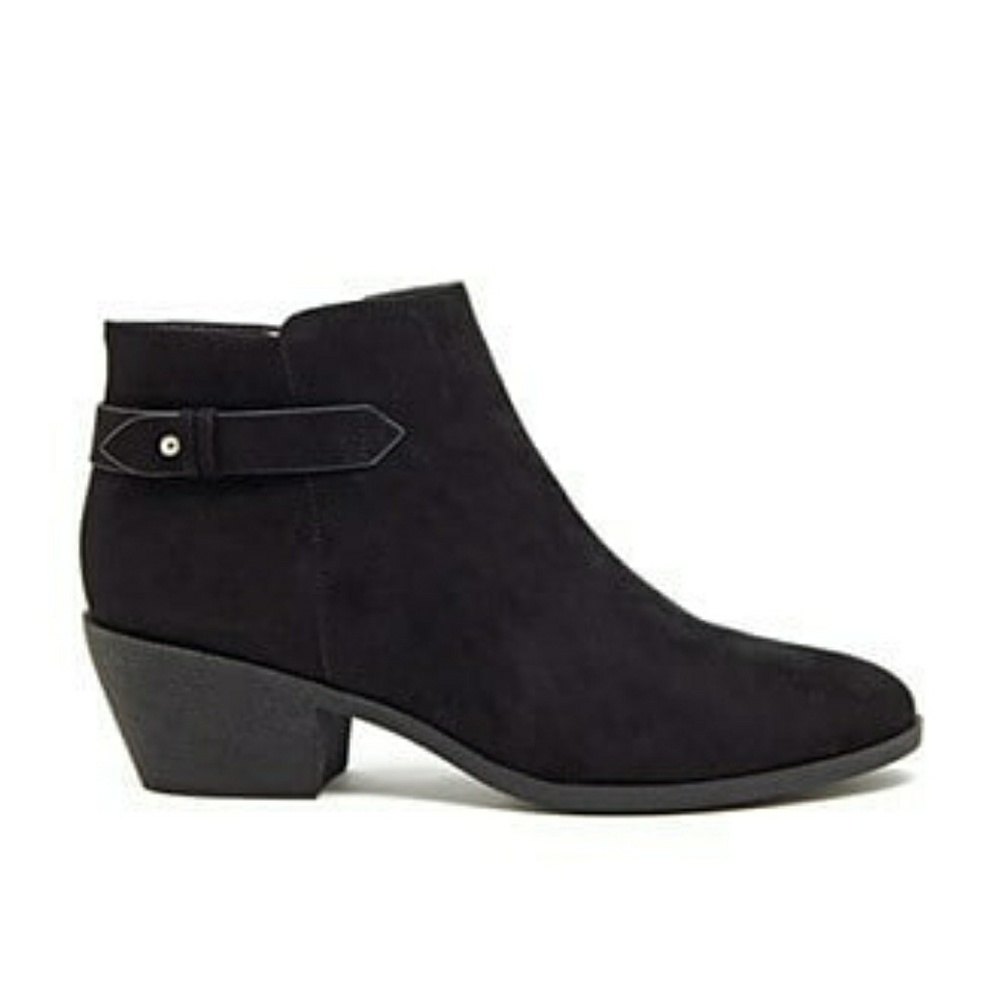 Ankle booties