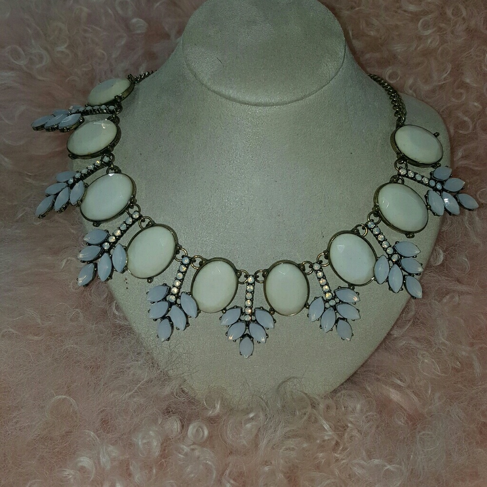 Francesca's necklace